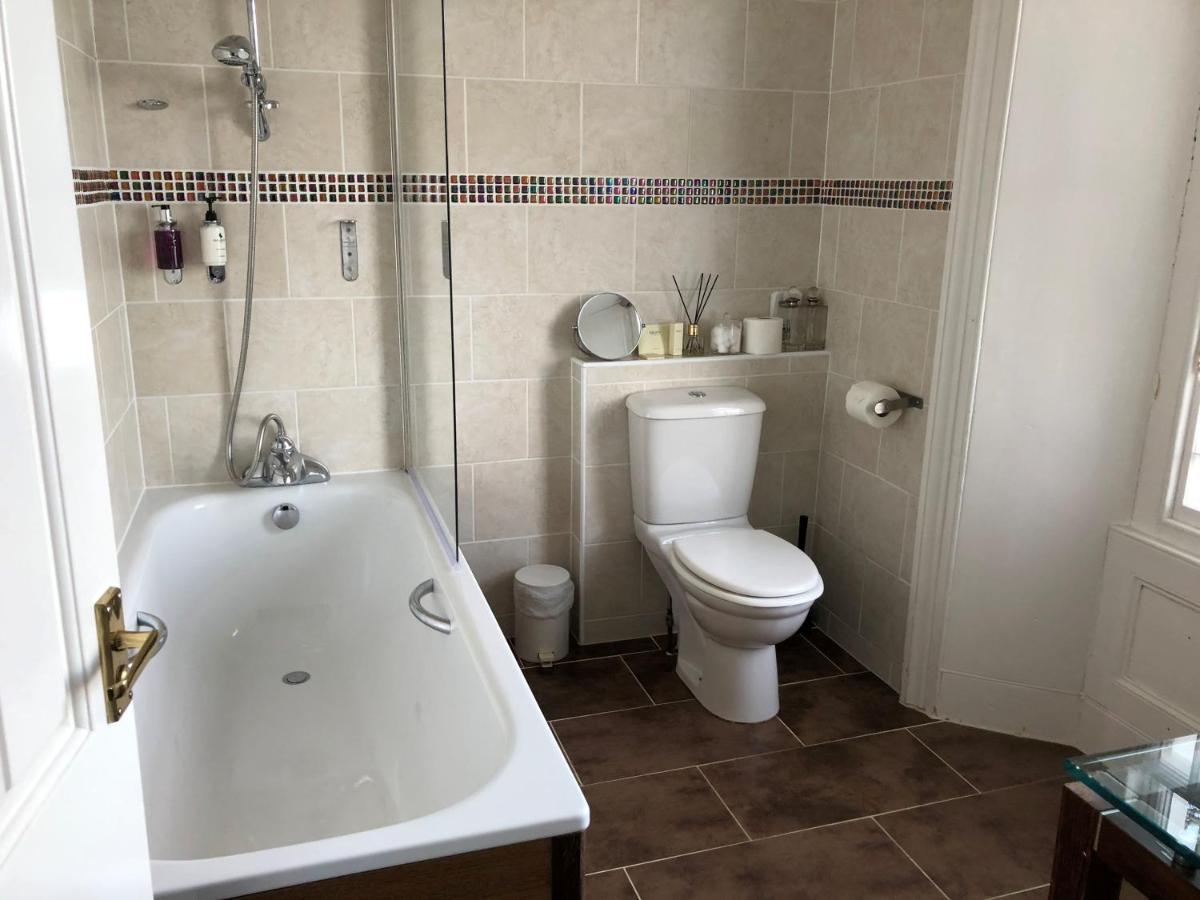 Seawood House Boutique Hotel Lynton Kültér fotó